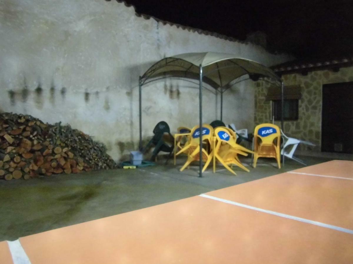 Albergue Turistico Las Eras Barcial del Barco Екстер'єр фото