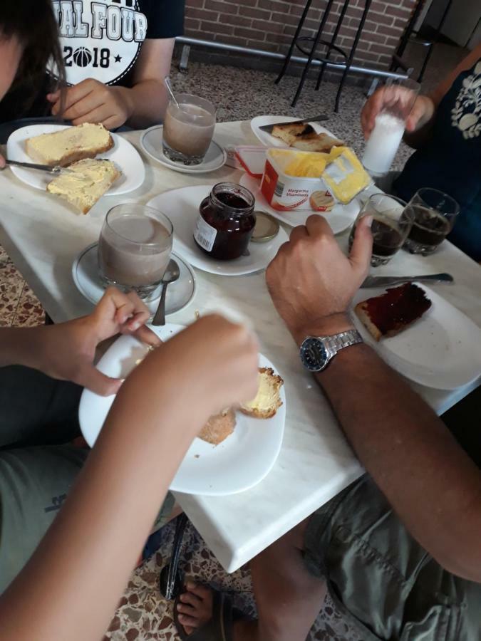 Albergue Turistico Las Eras Barcial del Barco Екстер'єр фото
